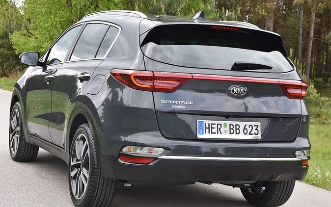 Ford Escape cena 22000 przebieg: 140000, rok produkcji 2016 z Siemianowice Śląskie małe 254